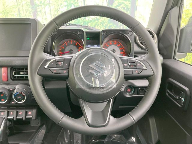 �y�����v�����X�e�A�����O�z�㎿�Ȋv���g�p���邱�ƂŁA��ɂ����������݂ƂĂ��^�]���₷���n���h���ł���