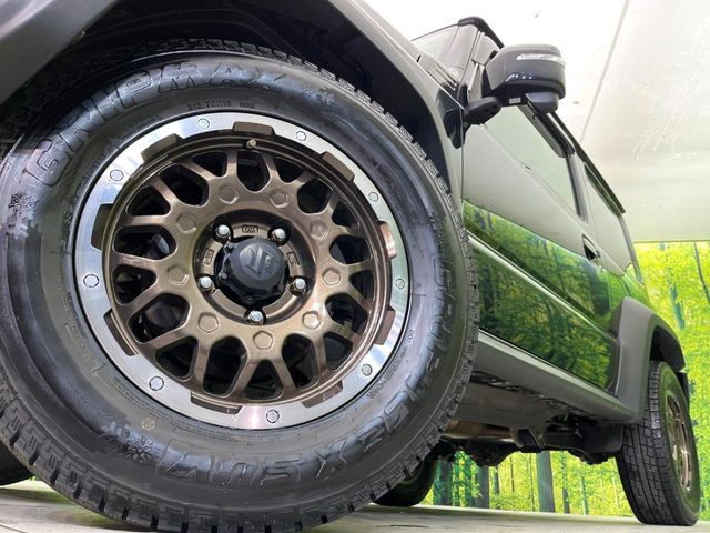 �y����16�C���`�A���~�z�C�[���z�O�ςɃ}�b�`���������A���~�z�C�[���𑕒����Ă���܂��B�e��ЊO�A���~�z�C�[����A�X�^�b�h���X�^�C�����戵�����Ă���܂��B���񂲑��k����������