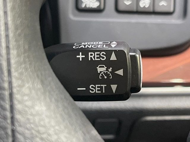 �y���[�_�[�N���[�Y�R���g���[���z�������H�ł̒��������s���y��!!�����ő��x��ۂN���[�Y�R���g���[�����A�Փˌy���V�X�e���ƘA�g���A�O���̎ԗ������m���ĎԊԂ�ۂ悤�ɑ��x���߂��Ă���܂�!!