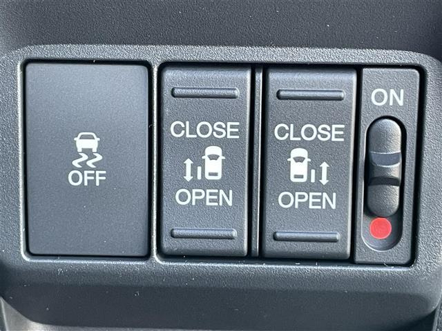 フリード1.5 e:HEV エアー EX