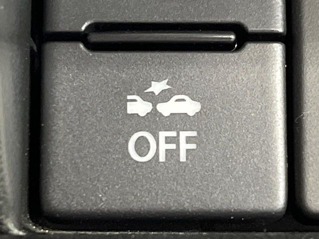 �y�X�Y�L �Z�[�t�e�B�T�|�[�g�z���s���ɑO���̎ԗ�����F�����A�Փ˂������Ȏ��͌x��ƃu���[�L�ŏՓˉ���Ɣ�Q�y�����A�V�X�g�B�����S�Ƀh���C�u�����y���݂��������܂��B