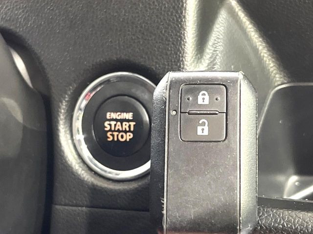 �y�L�[���X�X�^�[�g�V�X�e���z�J�o����|�P�b�g�ɓ��ꂽ�܂܂ł��h�A�̎{���E�������\�ȃX�}�[�g�L�[�𑕔��B�G���W���̃I���E�I�t�����J�M�����o���K�v����������Ƃ��Ă��֗��ł���