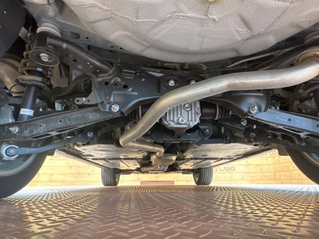 ����肪���ꂢ�Ȃ����ɁA�h�K���H�̎{�H���I�X�X���B�~��n��͂������A���ݕ��ɂ��Z���̕���A��Ń}�����E�E�B���^�[�X�|�[�c���������ɂ��D�]���������Ă���܂��B