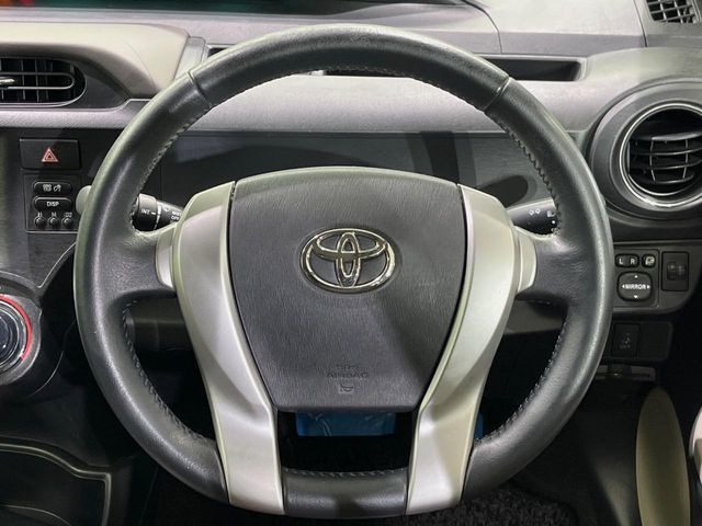 �y�����v�����X�e�A�����O�z�㎿�Ȋv���g�p���邱�ƂŁA��ɂ����������݂ƂĂ��^�]���₷���n���h���ł���