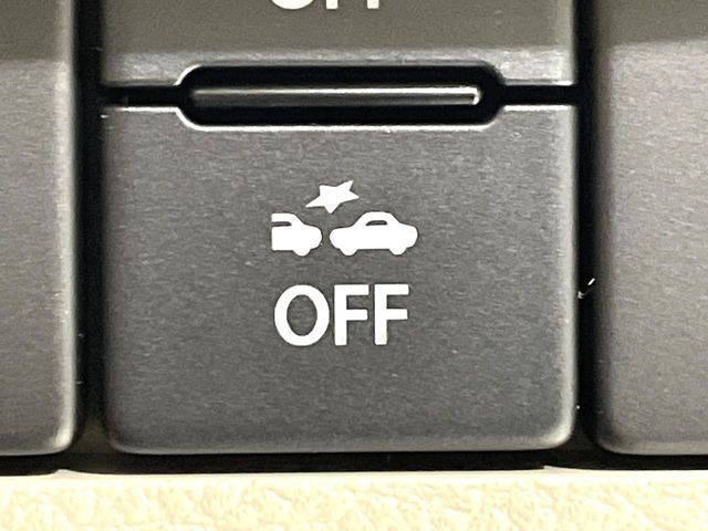 �y�X�Y�L �Z�[�t�e�B�T�|�[�g�z���s���ɑO���̎ԗ�����F�����A�Փ˂������Ȏ��͌x��ƃu���[�L�ŏՓˉ���Ɣ�Q�y�����A�V�X�g�B�����S�Ƀh���C�u�����y���݂��������܂��B