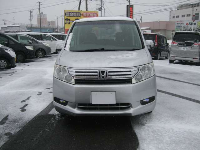 ステップワゴン2.0 L 4WD