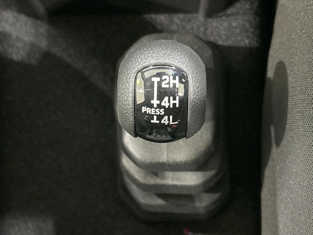 4WD�̂��Ԃł��̂ŁA�ᓹ�ł����S�ł���~��n�n��ɂ��Z�܂��̕��ȊO�ɂ��A�E�B���^�[�X�|�[�c����̕���~��n��֋A�Ȃ����@�������ɂ���������!