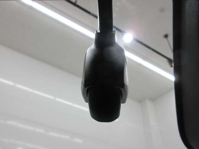 ヴェゼル1.5 e:HEV X