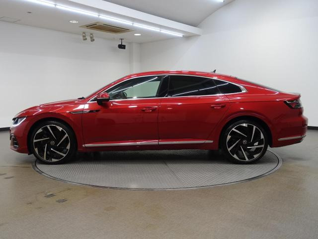 アルテオンTSI 4モーション Rライン アドバンス 4WD