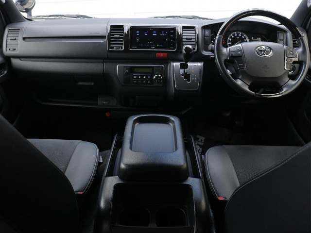 ハイエースバン2.8 スーパーGL ダークプライムII ロング ディーゼル