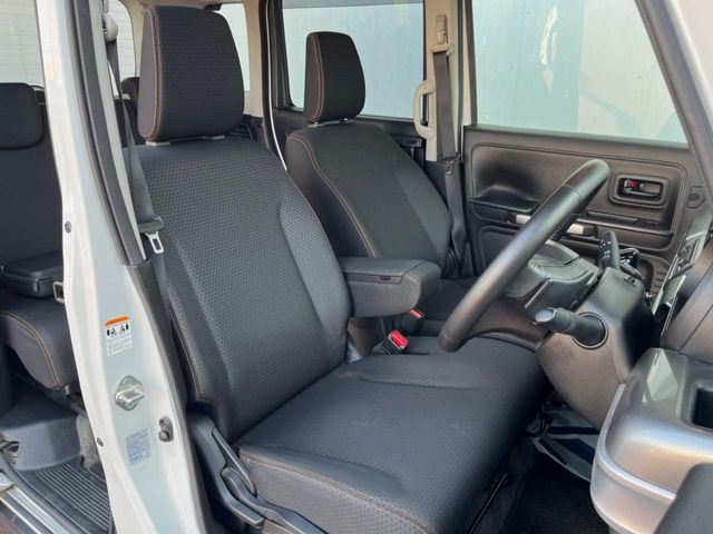 �^�]�ȃV�[�g���͎g�p�������Ȃ��A�ǍD�ȏ�ԂƂȂ��Ă��܂��B���J�Ɏg���Ă������Ƃ��悭�킩��܂��ˁB