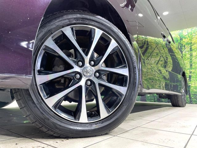 �y����18�C���`�A���~�z�C�[���z�O�ςɃ}�b�`���������A���~�z�C�[���𑕒����Ă���܂��B�e��ЊO�A���~�z�C�[����A�X�^�b�h���X�^�C�����戵�����Ă���܂��B���񂲑��k����������