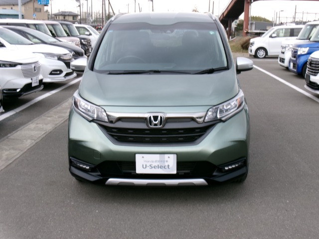 フリード1.5 ハイブリッド クロスター ホンダセンシング