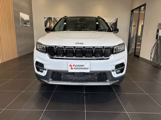 コマンダー2.0 リミテッド ディーゼル 4WD