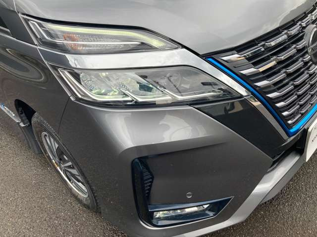 セレナ1.2 e-POWER ハイウェイスターV