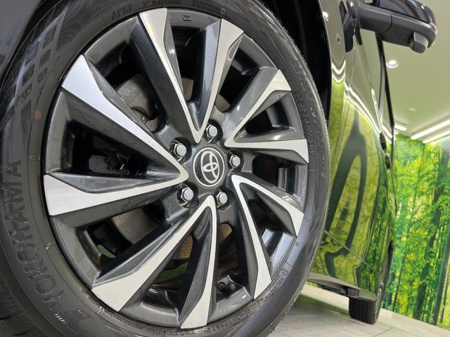 �y����17�C���`�A���~�z�C�[���z�O�ςɃ}�b�`���������A���~�z�C�[���𑕒����Ă���܂��B�e��ЊO�A���~�z�C�[����A�X�^�b�h���X�^�C�����戵�����Ă���܂��B���񂲑��k����������