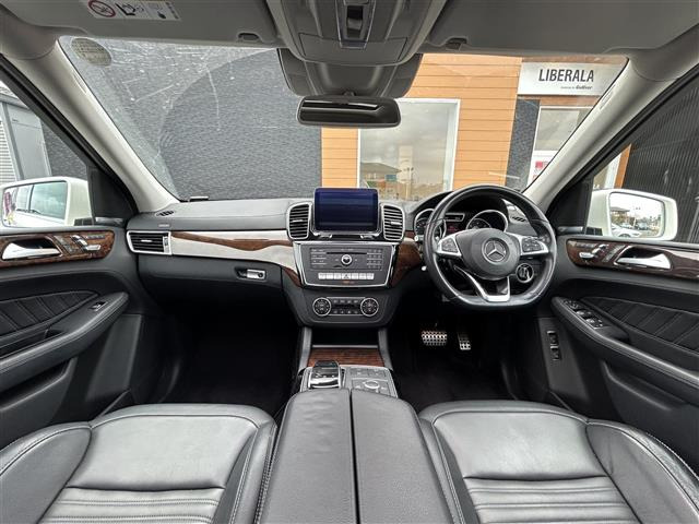 GLS350d 4マチック スポーツ 4WD