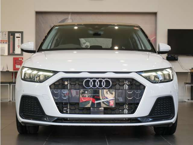 A1スポーツバック25 TFSI アドバンスド