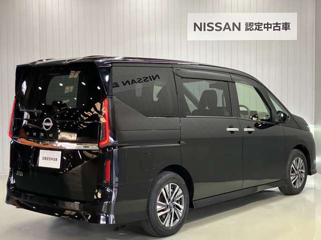 セレナ2.0 ハイウェイスターV