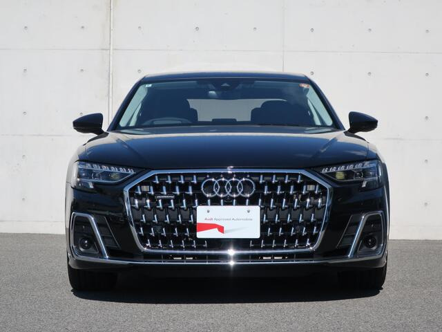 A860 TFSI e クワトロ 4WD