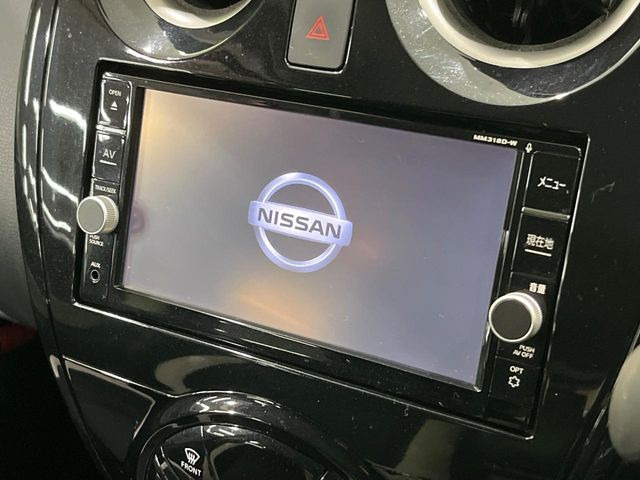 �y�����i�r�z�l�C�̏����i�r�𑕔����Ă���܂��B�i�r�̎g���₷���͂������A�I�[�f�B�I�@�\���[��!�L�����v�◷�s�͂������A�ʋ΂┃�����ȂǕ��i�̃h���C�u���y�����Ȃ�͂���