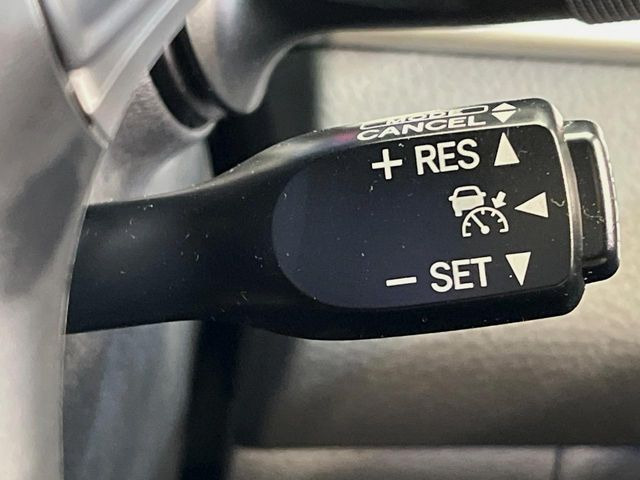 �y���[�_�[�N���[�Y�R���g���[���z�������H�ł̒��������s���y��!!�����ő��x��ۂN���[�Y�R���g���[�����A�Փˌy���V�X�e���ƘA�g���A�O���̎ԗ������m���ĎԊԂ�ۂ悤�ɑ��x���߂��Ă���܂�!!