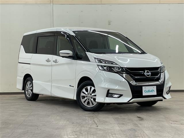 セレナ2.0 ハイウェイスター 4WD