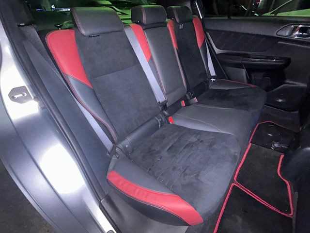 �㕔���Ȃ��C�ɂȂ�悤�ȃL�Y�E�����ւ��蓙�A�傫�ȃ_���[�W�͂Ȃ��A�ǍD�ȏ�Ԃł��B