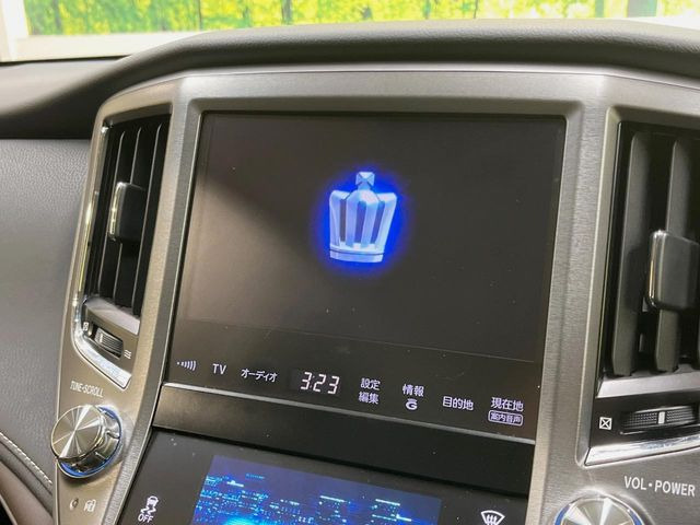 �y���[�J�[8�^�����i�r�z�C���e���A�ɗn�����ރX�^�C���b�V���ȁu��p�݌v�v���[�J�[�i�r�𑕔��􎋔F���⑀�쐫�ȂǊ�{���\�ɂ��D��A���㎿�ȃJ�[���C�t�����y���݂��������܂��B