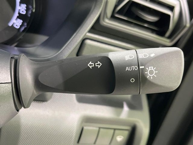 �y�I�[�g���C�g�z����̖��邳�ɉ����Ď����Ńw�b�h���C�g�̓_���E�������ł���@�\�ł�!���C�g�̕t���Y��E�����Y��Ȃǂ������Ȃ�A�J�̓���[���̑��s�����S!�g���l���ʉߎ����֗��ł��ˁ�