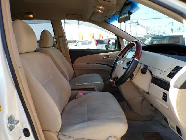 カーセンサーアフター保証・クイックモーション保証は1年〜3プラン選べる保証★使用頻度にあわせてお選びいただけます 無料レッカー・全国どこでもで修理可能 ガス欠、バッテリー上がり、タイヤ交換等ついてます