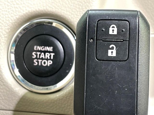 �y�L�[���X�X�^�[�g�V�X�e���z�J�o����|�P�b�g�ɓ��ꂽ�܂܂ł��h�A�̎{���E�������\�ȃX�}�[�g�L�[�𑕔��B�G���W���̃I���E�I�t�����J�M�����o���K�v����������Ƃ��Ă��֗��ł���