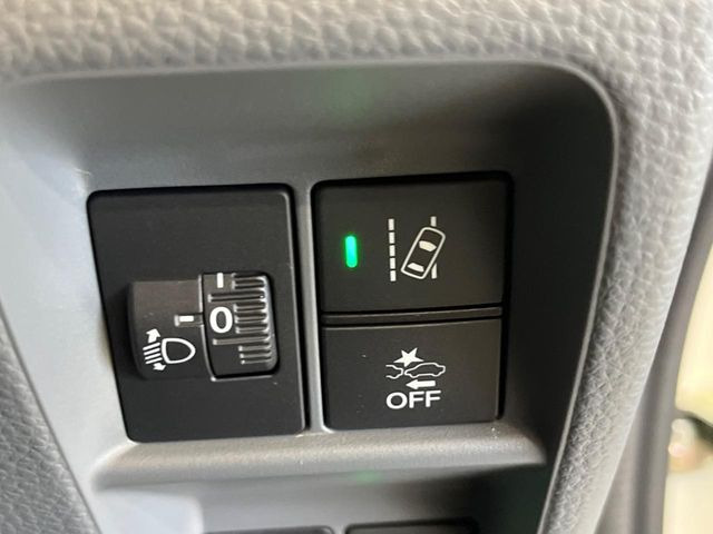 �y�Ԑ���E�x��z���H��̔�(��)����F�����A�Ӑ}�������s���̎Ԑ�����͂ݏo�������ɂȂ������A���[�^�[���̌x�����ƃu�U�[�Œ��ӊ��N���Ă������S�E���S�@�\�ł���