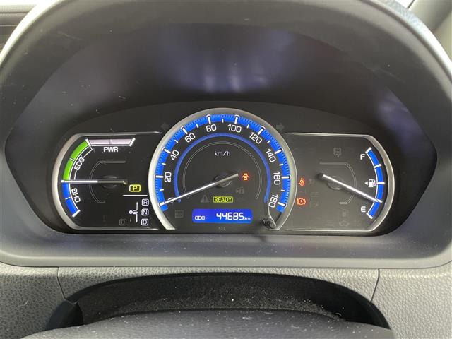 ヴォクシー1.8 ハイブリッド V