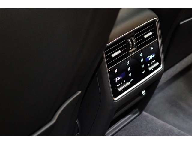 4�]�[���N���C���[�g�R���g���[��