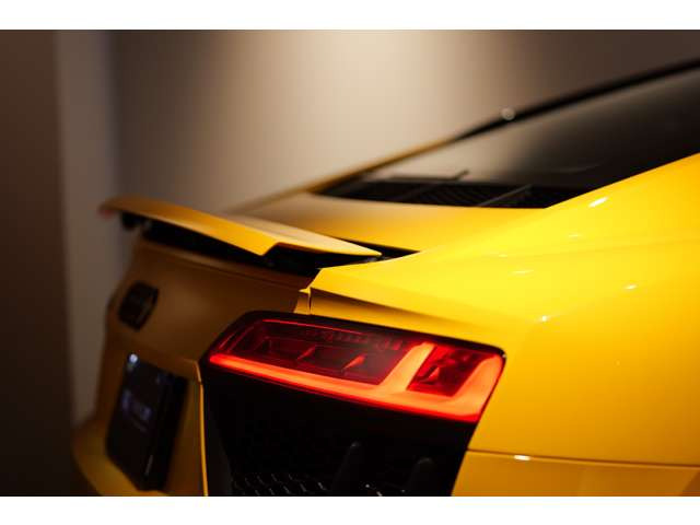 �σ��A�E�C���O