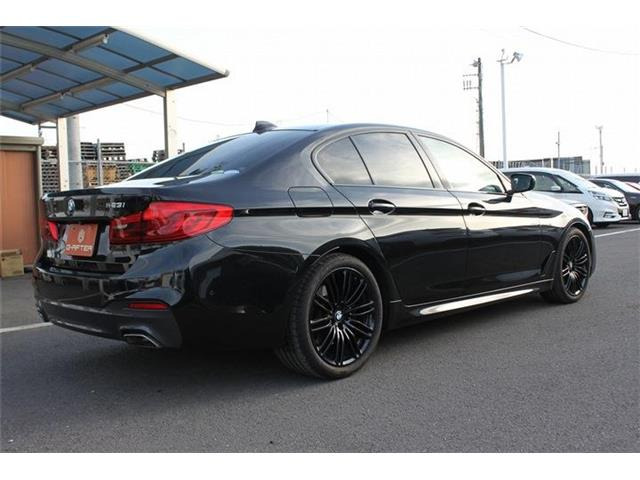 ���Ǝҗl�ւ̔̔��͂��f�肳���Ă��������܂��B �Ԍ������ԗ��̏ꍇ�́A�Ԍ����擾�������x�������z�ŕ\�����Ă���܂��B