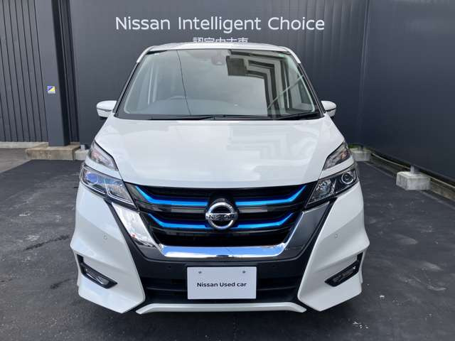 セレナ1.2 e-POWER ハイウェイスターV