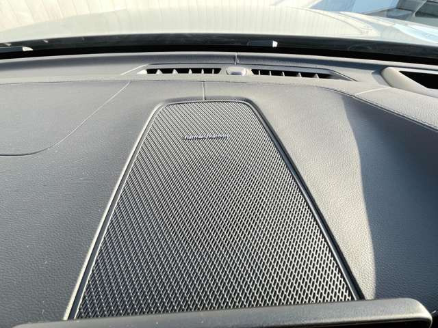 XC60ウルトラ B5 AWD 4WD