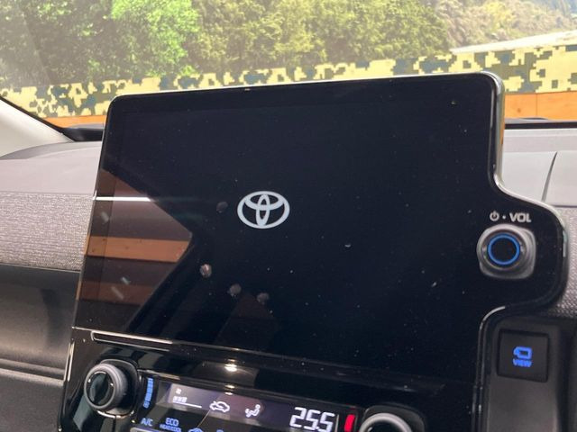 �y10.5�C���`�i�r�z�������ƃC���p�N�g�̂�����ʃi�r�𑕔��B�e��I�[�f�B�I����͂������A�X�}�z�A�g���ł��闘�֐��̍����i�r�ł���