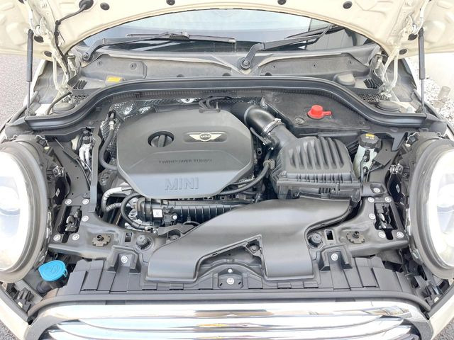 �����X�ł́A�e���[�J�[�̐�p�f�f�e�X�^�[�𓱓��B���Ǝ��i�����e�N�j�J���X�^�b�t���풓���Ă���܂��̂ŁA������̍ۂɂ����S���Ă����p���������܂��B