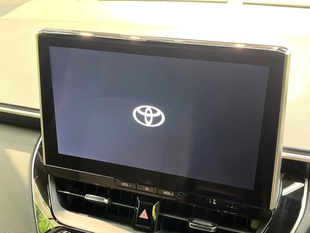 �y10.5�C���`�i�r�t�f�B�X�v���C�I�[�f�B�I�z���ʂ̃f�B�X�v���C��AppleCarPlay��AndroidAuto�����p�\�B�傫�ȉ�ʂŃX�}�z�i�r�A�v���������p���������܂���