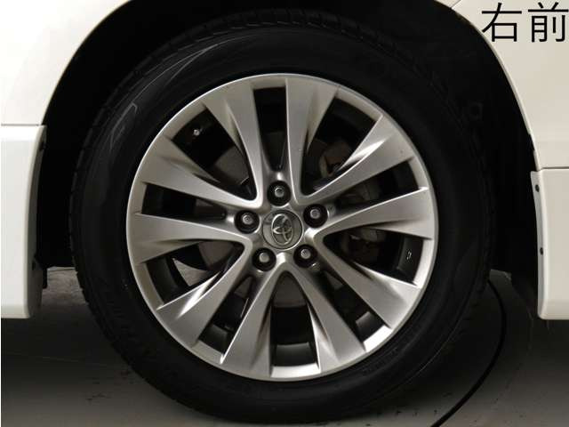 お客様のお好みの新品18インチ、19インチ、20インチホイール装着可能!ダウンサスなどローダウンも取付可能です!ヴァルドやワークなどのメーカー品も取り寄せ可能です!