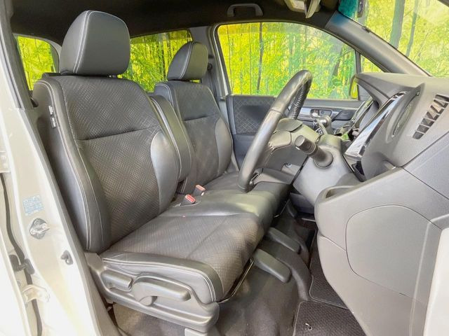 �y�n�[�t���U�[�V�[�g�z�������ƍ���S�n�𗼗������l�C�̃V�[�g���w�ʁE���ʂ̃t�@�u���b�N�f�ނ́A�ʋC���̗ǂ��⊊��ɂ����ɗD��Ă��܂��B�C���╞���ɍ��E���ꂸ���K�ɂ���肢�������܂��B