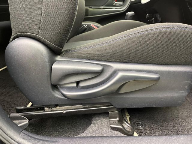 �y�V�[�g���t�^�[�z�V�[�g���ʂ̈ʒu���㉺�ɒ����ł���V�[�g���t�^�[�𑕔��B�啿�ȕ��������ȕ����œK�ȃh���C�r���O�|�W�V�����ŉ^�]�ł��܂��B