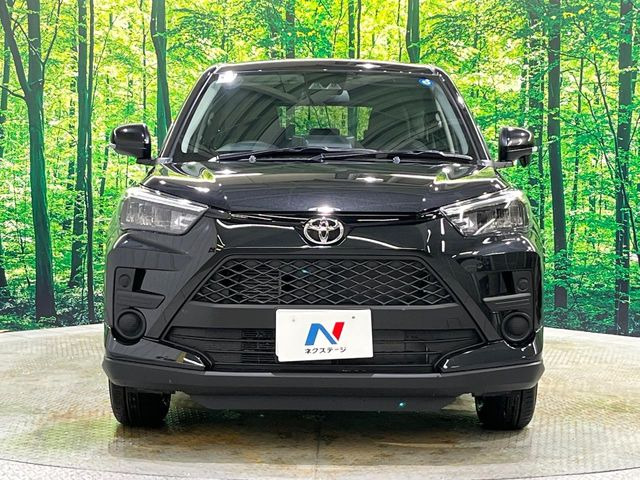 ��D�]�𒸂��Ă���܂��{�f�B�R�[�g���D�]��t���B�������x�̃K���X�疌�ŝ����͂������A�㎿�ȃc���E����������B���O����_���J�����؂Ȉ��Ԃ�ی삵�A�F�����E�򉻂�h�~�B