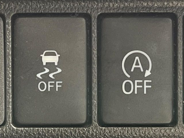 �y������h�~���u�z�ԗ��̉���������m����ƁA�����I�Ɏԗ��̐i�s������ۂ悤�Ɏԗ��𐧌䂵�܂��B�J�̓��ȂǊ���₷���H�ʏ󋵂ł����S�ȉ^�]���\�ł��B