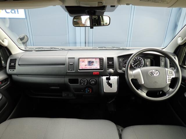 �C���p�l�摜�ɂȂ�܂��B�ԓ��͐��Ǝ҂ɂĎ����N���[�j���O�{�H�ς݂Ȃ̂ŁA��ϐ����ł��B