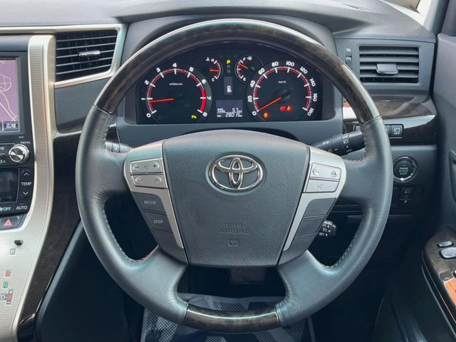 �y�X�e�A�����O�X�C�b�`�z�^�]���A�O������ڐ������炷���ƂȂ��A�I�[�f�B�I���̑��삪�\�ȕ֗��@�\!���S&���K�ȃh���C�u�����o���Ă���܂���