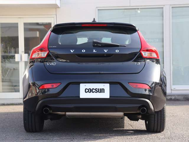 ���s�^�G���W���ɂ̓{���{�̔F�؂��擾����MOTUL�̍����I�C��SPECIFIC RBS0-2AE(0W-20)���g�p���܂��B